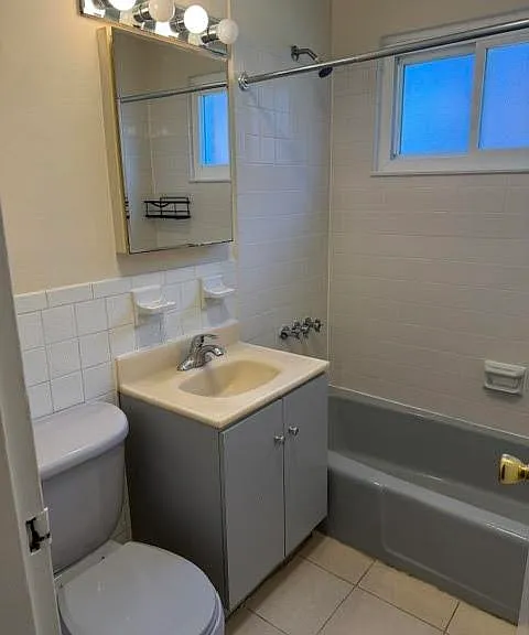 455 Fairview Ave #3 — Photo 4