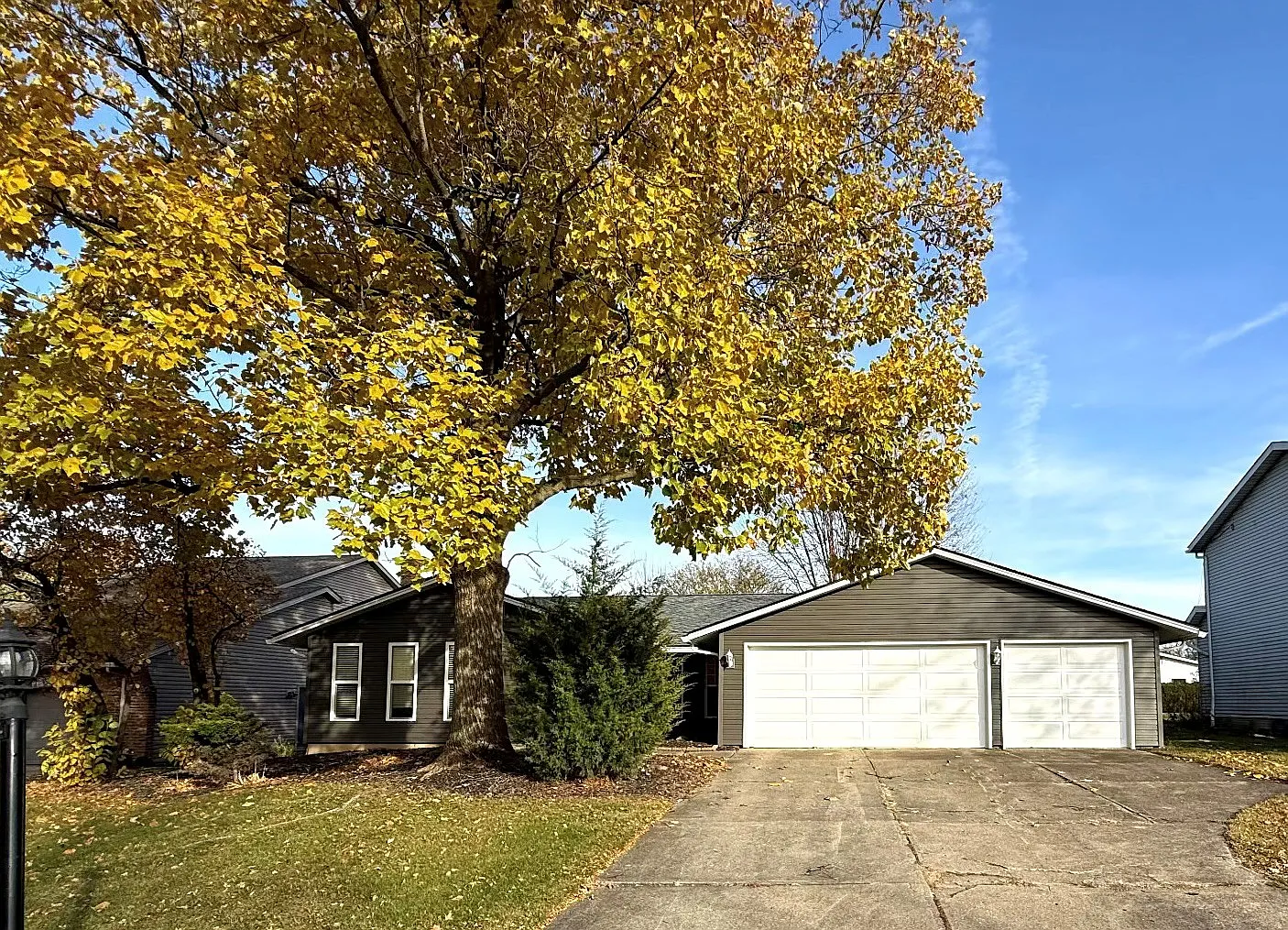 17149 Misty Lake Dr photo 1