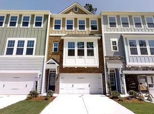 2821 Macbeth Ln, Apex, NC 27502