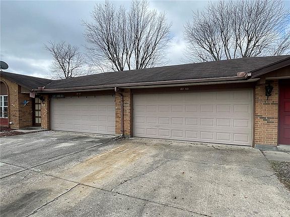 2nd image of 8755 Meadowcreek Dr #8757