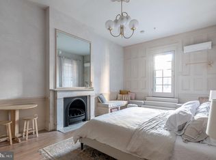 2031 Walnut St APT 3R, Philadelphia, PA 19103