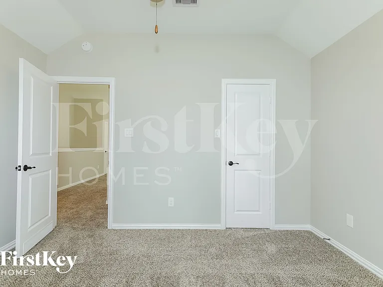 119 Del Carmen Dr — Photo 14