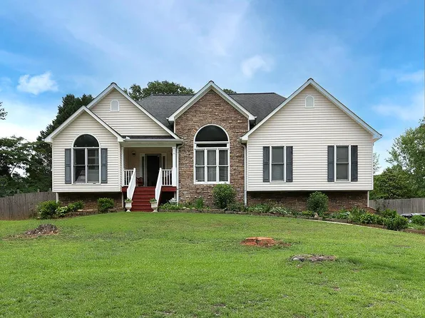 726 Morningside Dr, Hiram, GA 30141