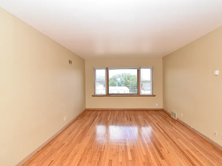 7722 W Congress St #7 — Photo 7