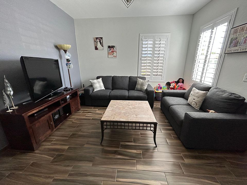 1st image of 298 S Verdad Ln
