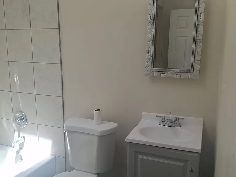 412 Hornel St — Photo 5