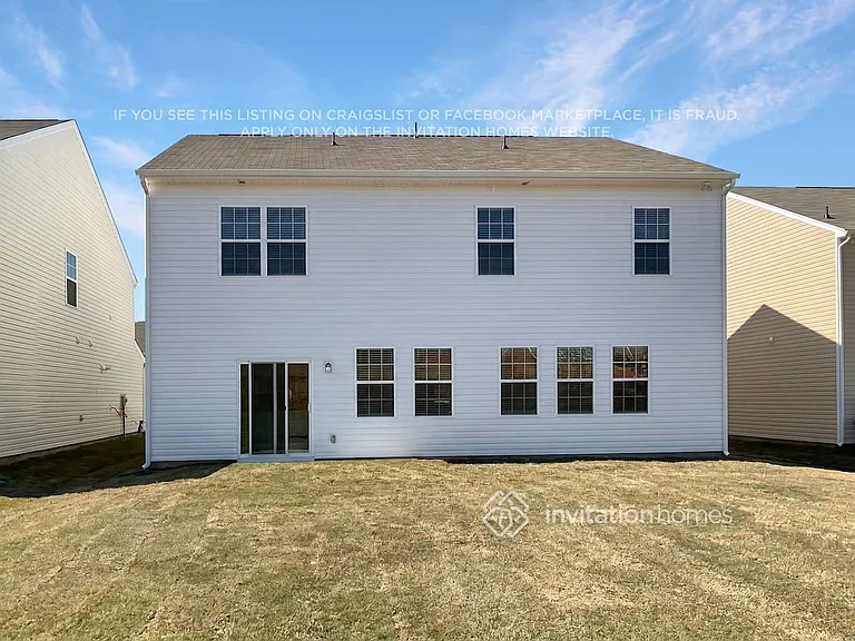 7376 Echoing Hills Ln — Photo 16