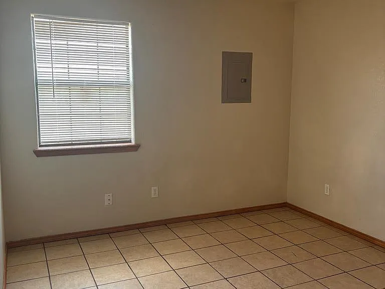 150 Wild Olive Cir #C — Photo 8