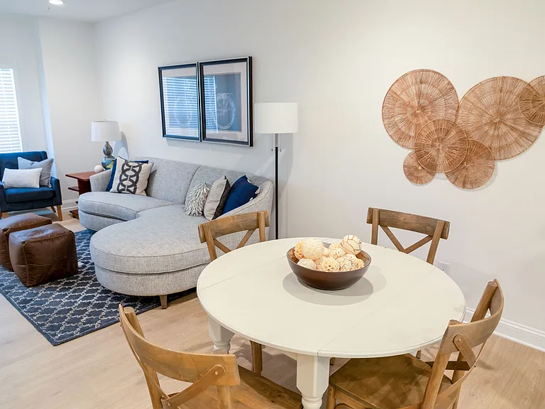 20 Peachtree Ave NW — Photo 17
