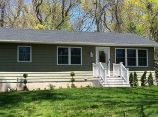 40 Morris Park Ln, East Hampton, NY 11937