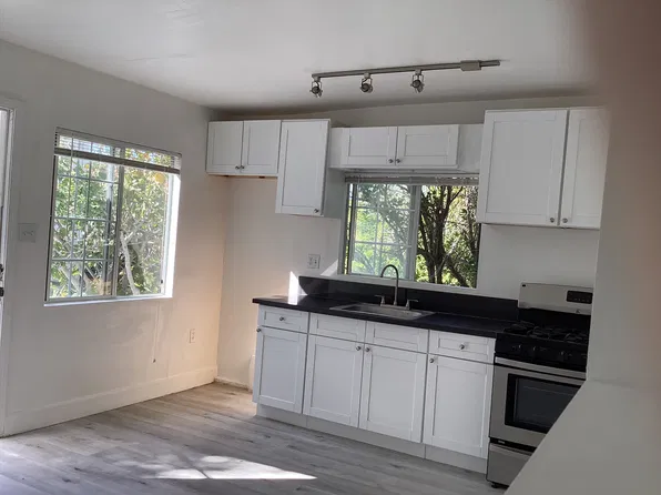1449 E Garfield Ave #A, Glendale, CA 91205