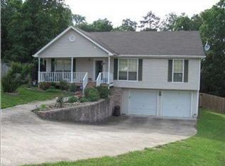6909 Gwinnett Ct, Ooltewah, TN 37363