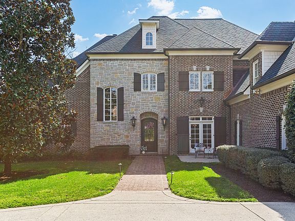 2nd image of 3611 Trimble Rd