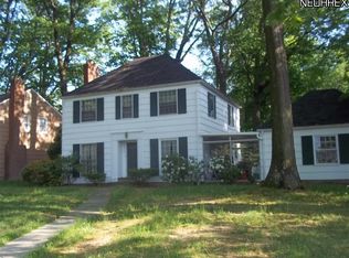 3630 Fenley Rd, Cleveland Heights, OH 44121