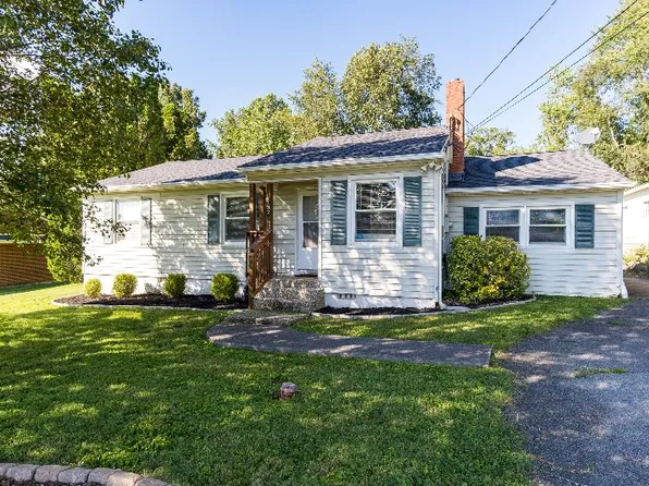 152 Arlington Dr, Johnson City, TN 37601