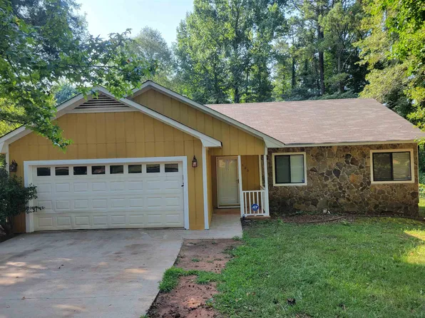 125 Forrest Brook Dr, Palmetto, GA 30268