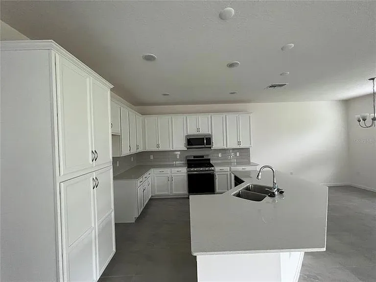 311 Shore Crab Way — Photo 3