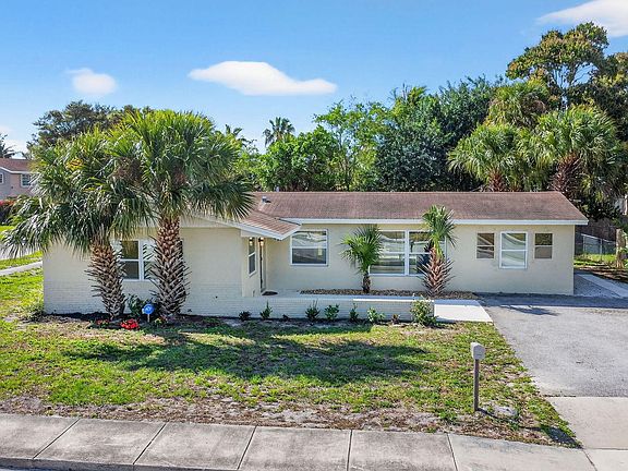 2nd image of 371 W 34th Street