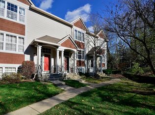 1611 Orchard Ct, West Chicago, IL 60185