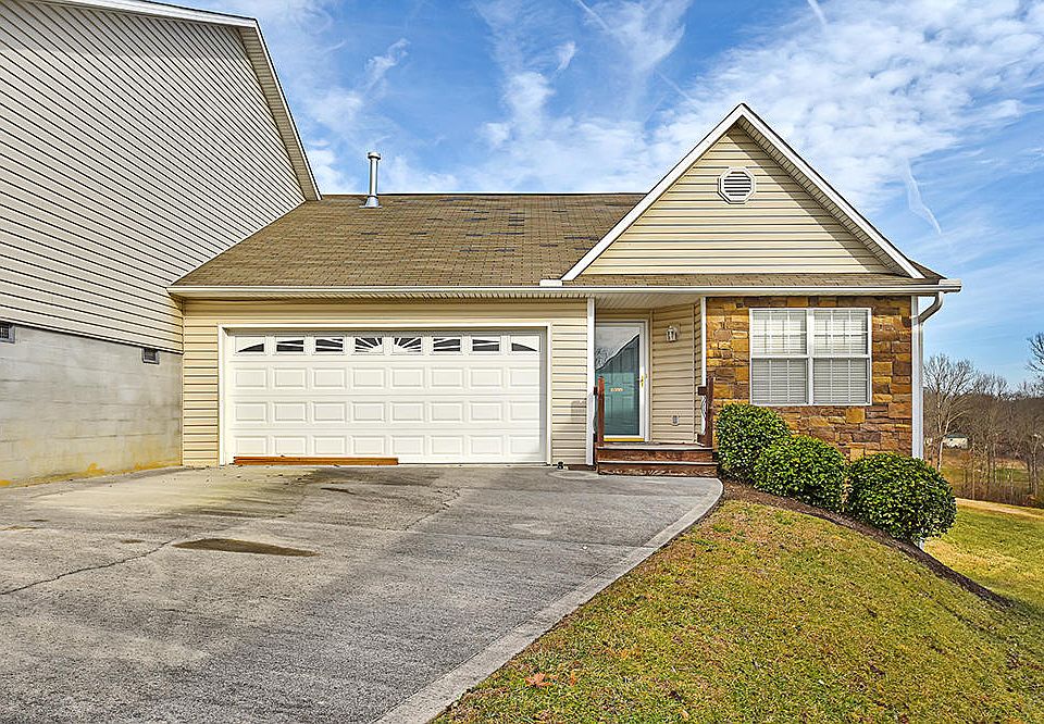 1st image of 6355 Sky Song Ln