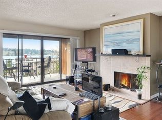 9032 NE Juanita Dr APT C, Kirkland, WA 98034