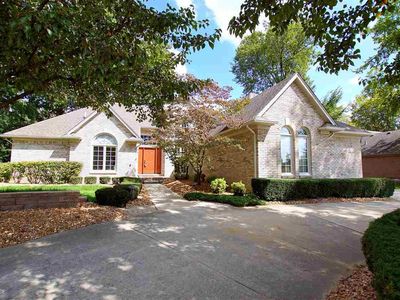 3307 Lake Forest Dr, Sterling Heights, MI, 48314