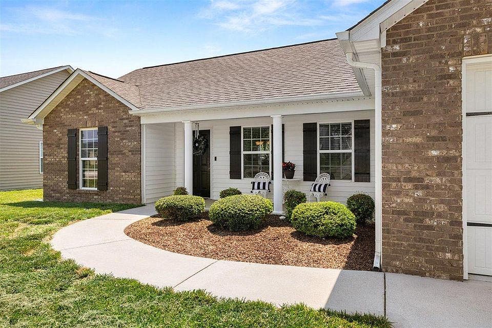 1st image of 2731 Ely Park Ln