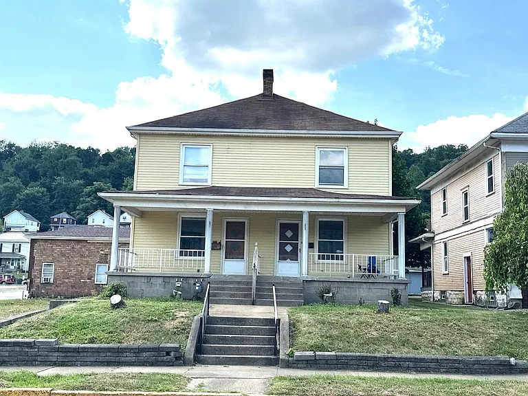 3153-3155 West St — Photo 1