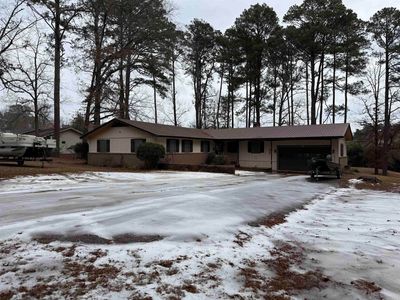 925 Woodcrest Rd, Camden, AR, 71701