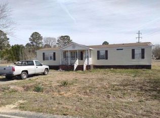 38 Evers Rd, Bladenboro, NC 28320