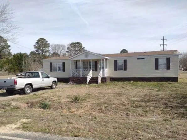 38 Evers Rd, Bladenboro, NC 28320