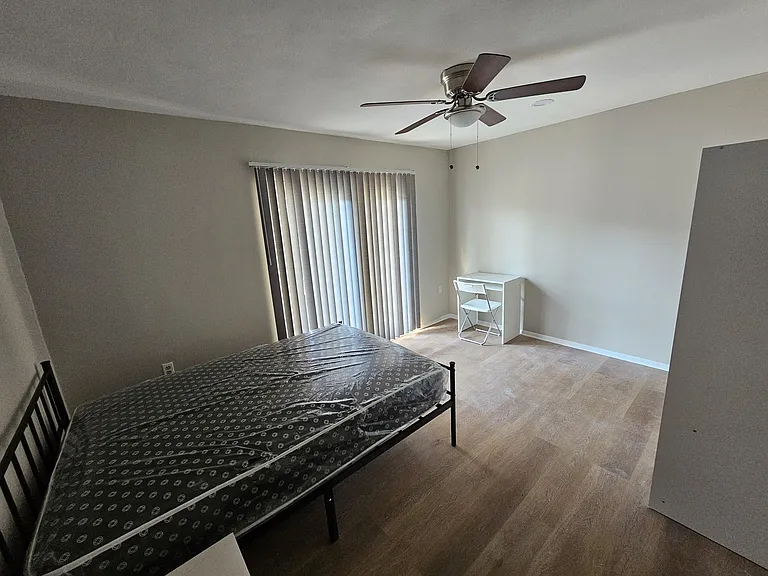 Otis Dr — Photo 3