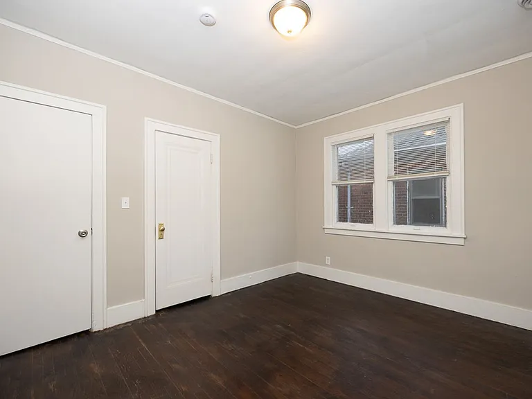 3209 & 3211 Pasadena, Detroit, MI, 48238 — Photo 11