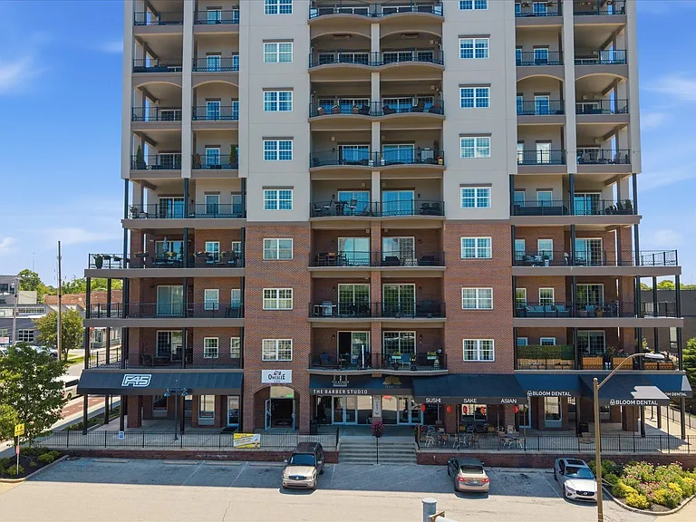 435 Virginia Ave #604 — Photo 39