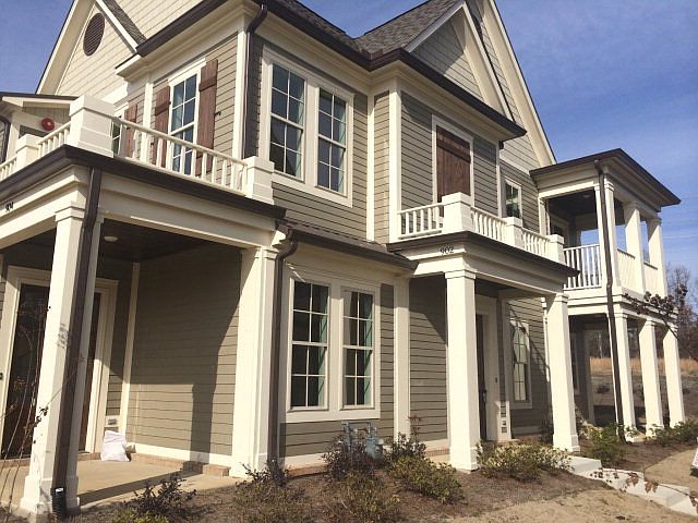 1st image of 1100 Augusta Dr Unit 901