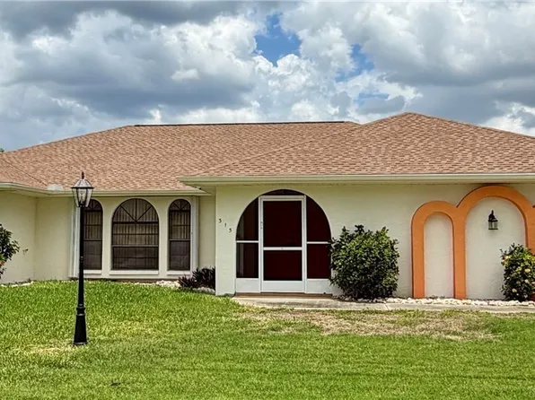 315 SE 20th Ct, Cape Coral, FL 33990