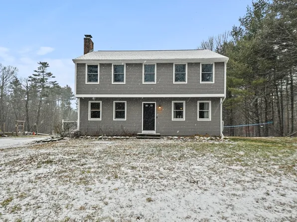 127 Vine St, Douglas, MA 01516
