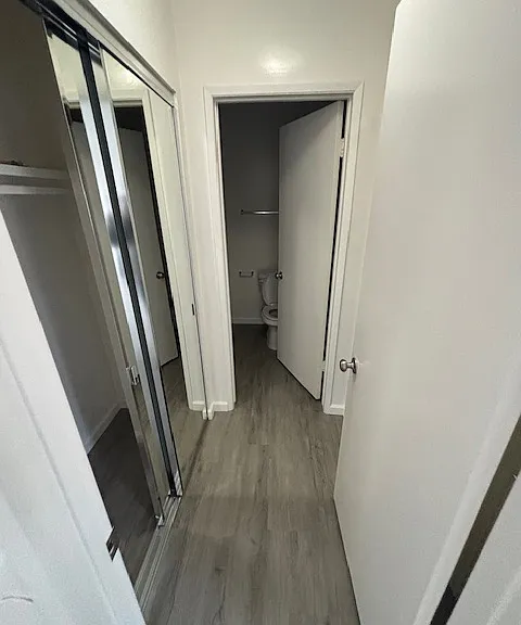 892 Empire Ave #12 — Photo 2