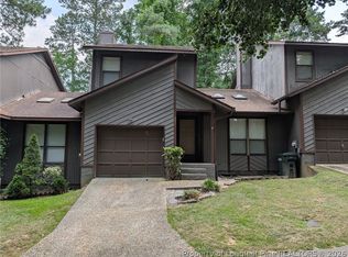 951 Creek Side Run, Fayetteville, NC 28303