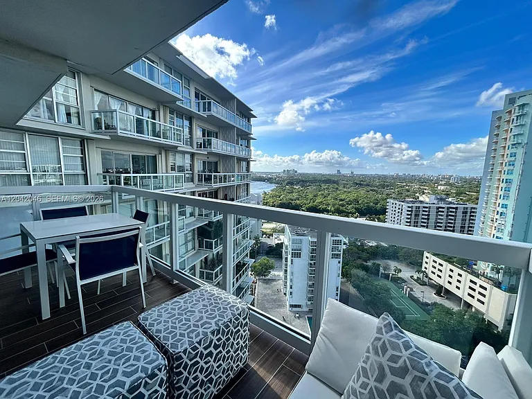 2451 Brickell Ave #20M — Photo 8
