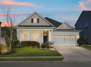 568 Crossland Dr, Moncks Corner, SC 29461