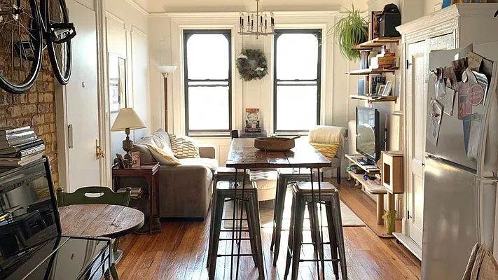 Rented by Nooklyn NYC LLC | media 3