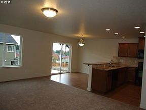 5th image of 3007 NE 161st Ave
