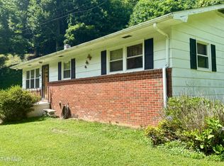 176 Piney Grove Rd, Hampton, TN 37658