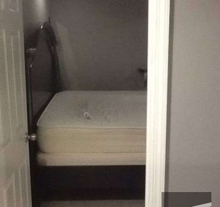 2nd image of 6946 78th St