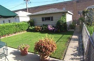 2nd image of 4851 W Gunnison St