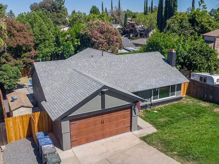 7734 Cotswald Way — Photo 12