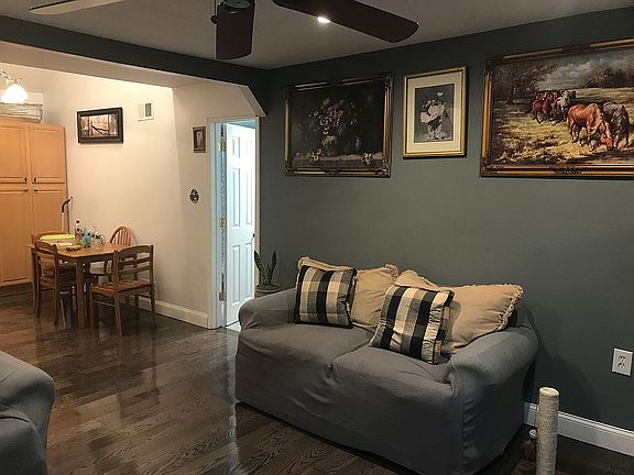 5th image of 24 Plainfield Ave