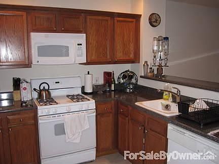 Spacious kitchen with tons of storage