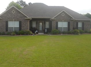 27490 Leetown Rd, Picayune, MS 39466